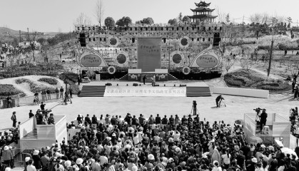 寻梦桃花源 人生最安康