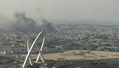 难怪爱国者系统毫无反应！以色列发射空射弹道导弹，从太空砸向哈马斯