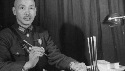 “宁夏王”马鸿逵拒绝起义：我对共产党有恩，打赢了解放军再谈和