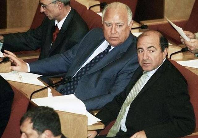 2000年普京与古辛斯基之战:扒下美西方新闻自由画皮