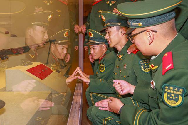 崇左：红色教育铸忠诚