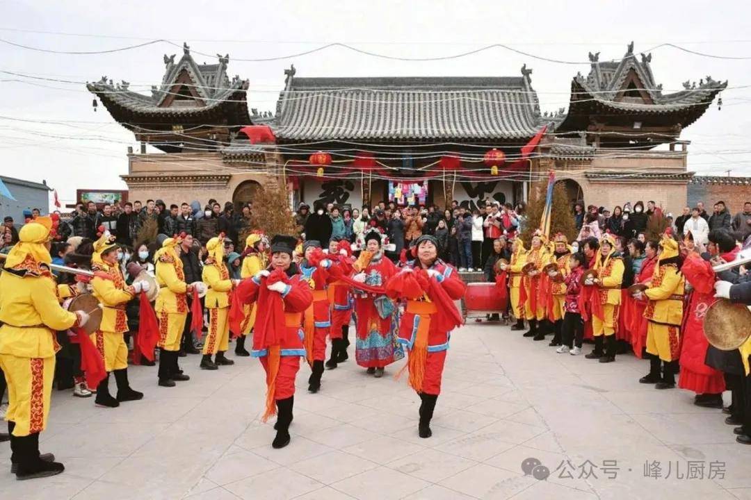 明天农历三月二十五,别忘“吃二样,做一事”习俗,吉祥安康幸福