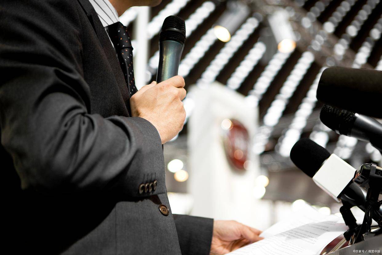 新闻学专业如何顺利步入公务员大门?别错过这条黄金路线!