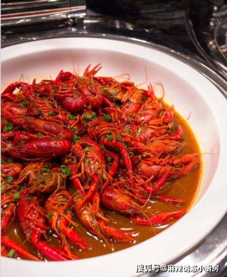 洋葱炒腊肉，馋的口水流！