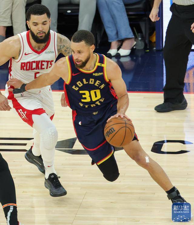 NBA季后赛 | 勇士胜火箭