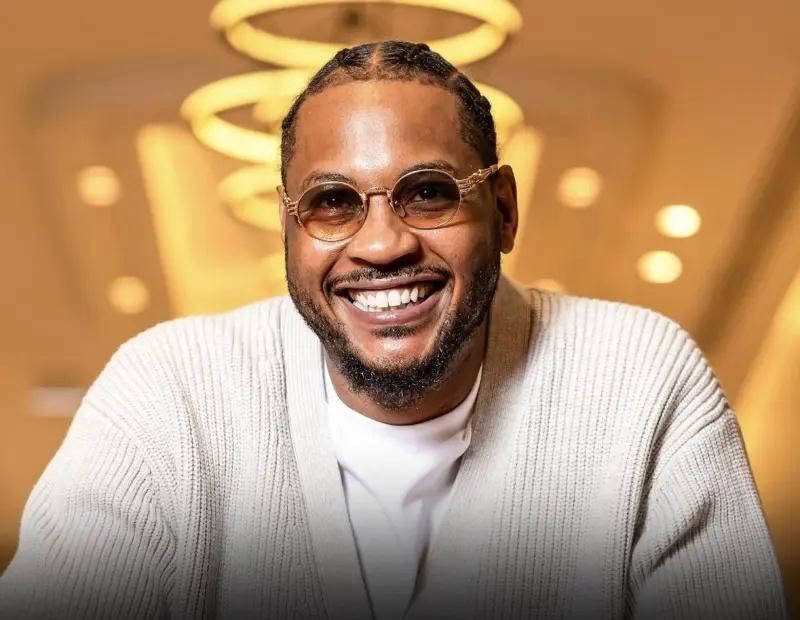 NBA热点新闻速览:詹姆斯对库里、莫兰特调查和火箭争取杜兰特