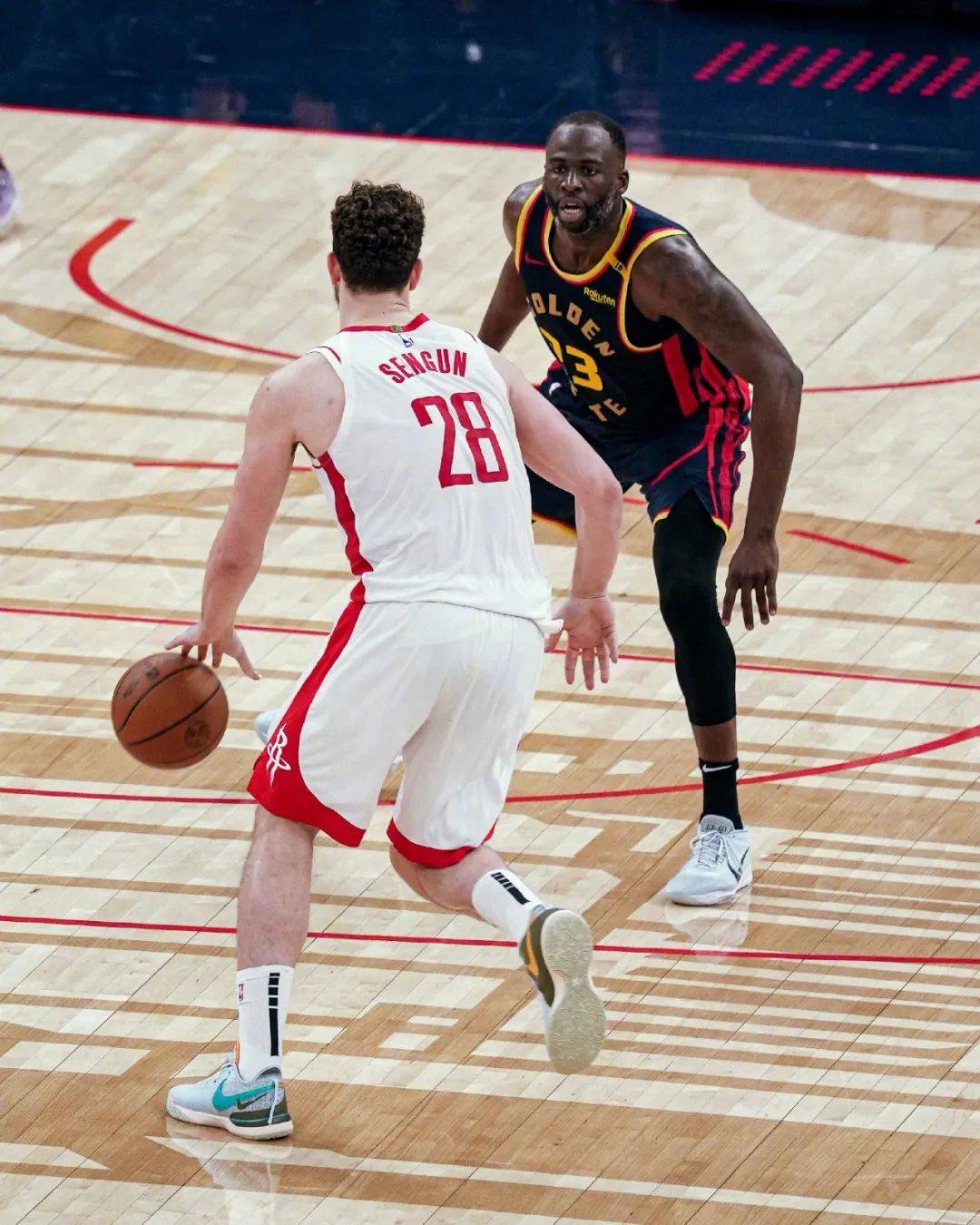 NBA季后赛，火箭对勇士：生死攸关，火箭能否主场逆袭？