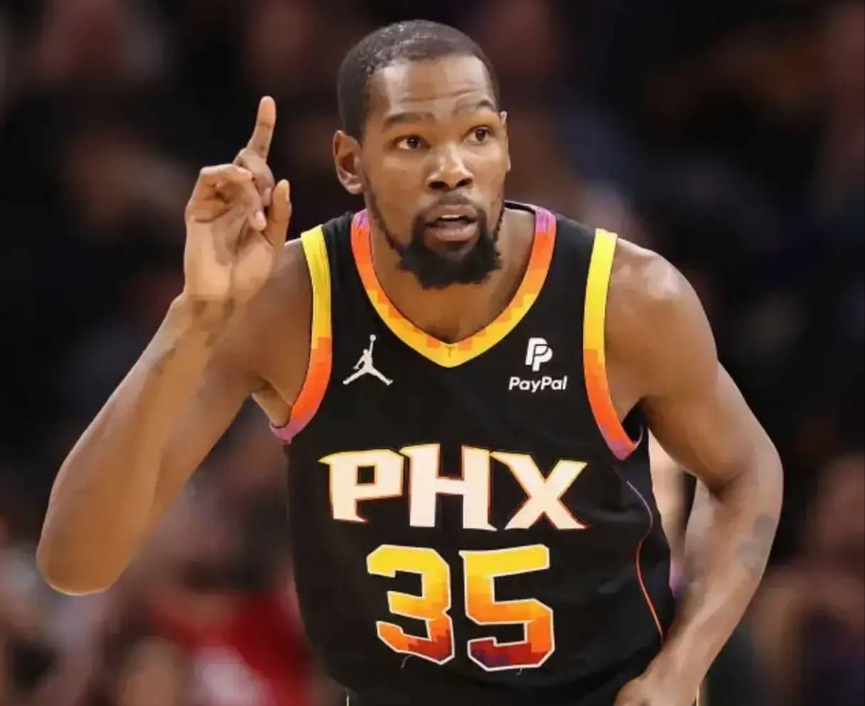 Shams一大早爆料出来内部新闻：NBA太阳队杜兰特和火箭队之间相互有意！