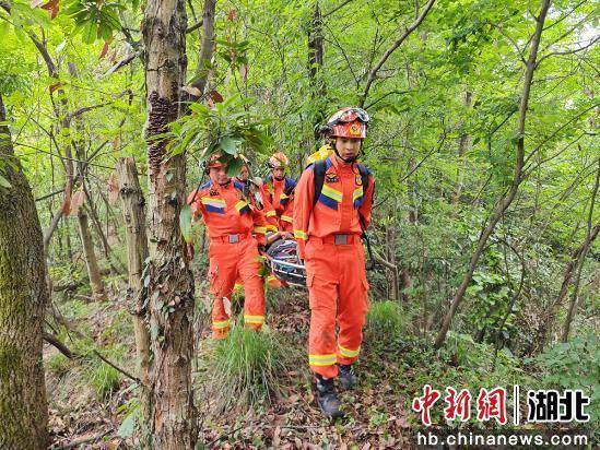湖北五峰多方联动找回走失老人