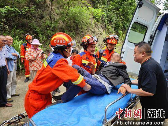 湖北五峰多方联动找回走失老人