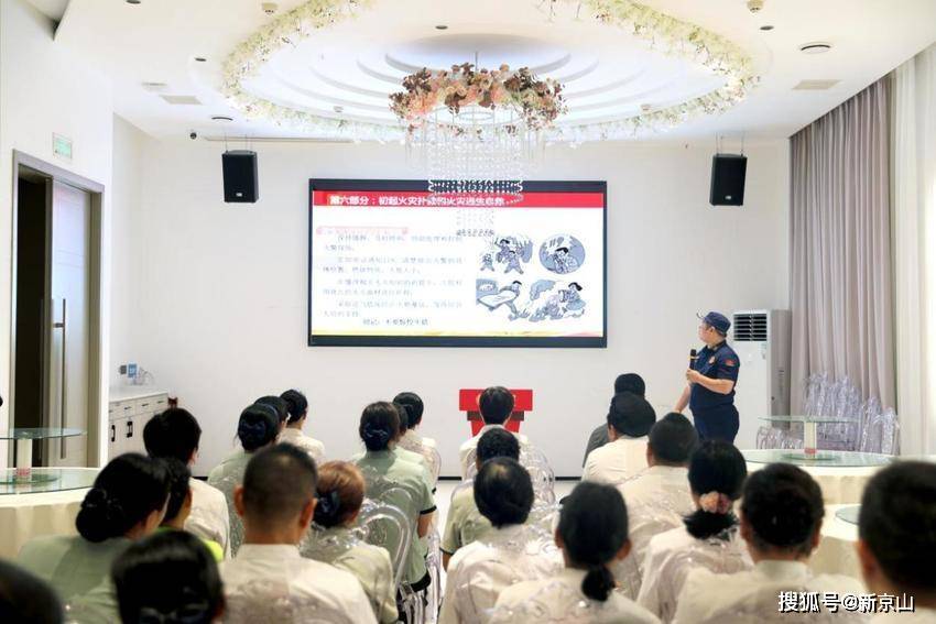 湖北京山消防为餐饮场所系紧“安全围裙”