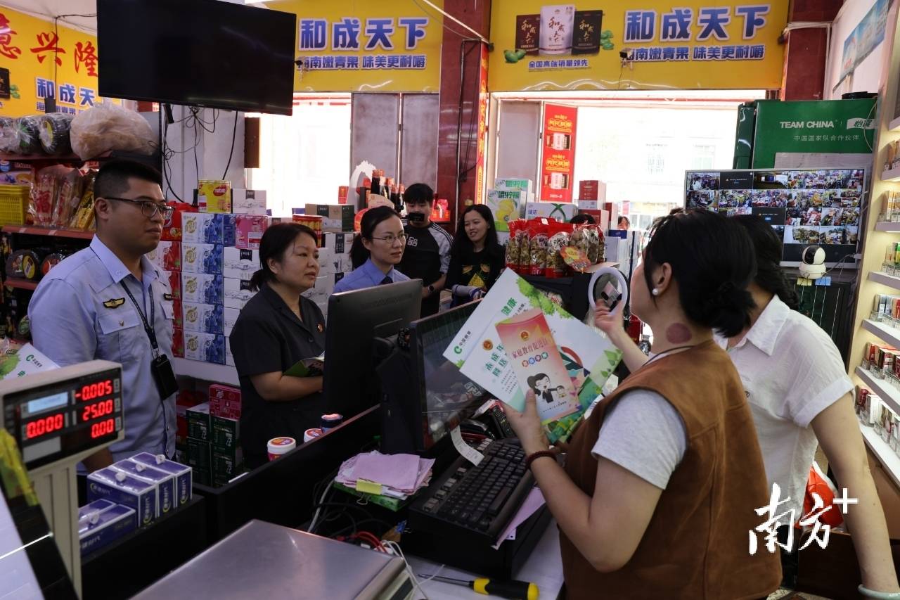 用法治“灯塔”照亮青春“航路”！梅江法院在行动