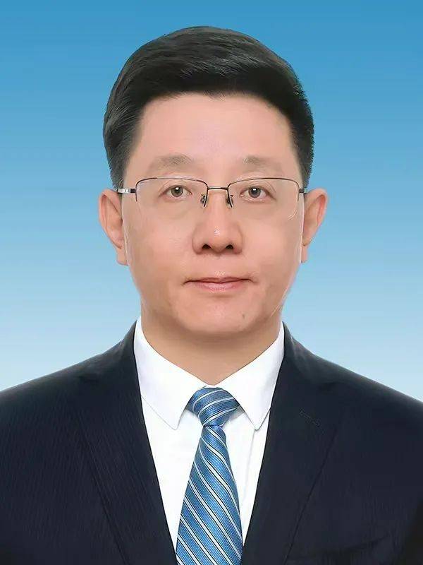 王予波代表：坚持法治理念 弘扬法治精神 彰显法治力量