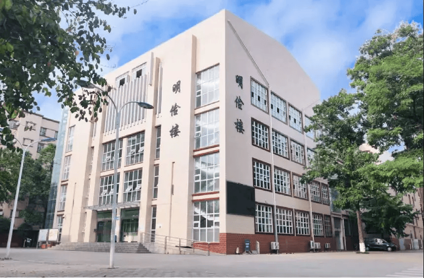 巴中高三复读有必要吗-巴中哪些学校可以复读高三-巴中全日制封闭式高三复读学校-巴中最厉害三个复读学校-巴中高三复读学校哪所好