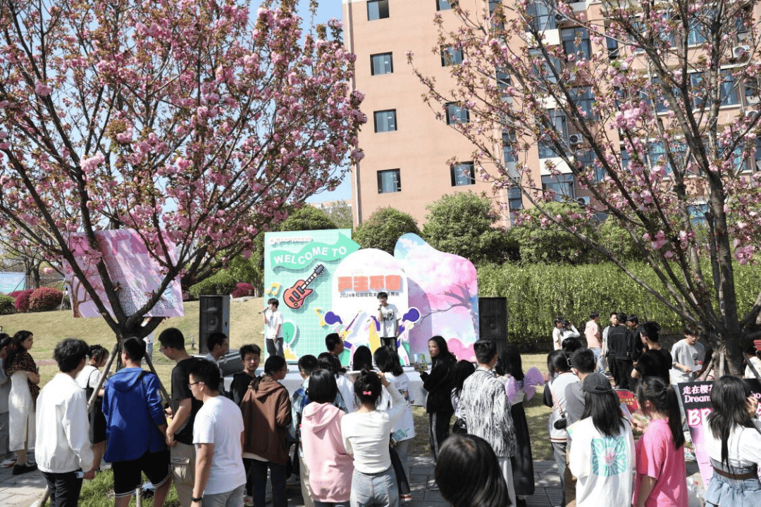 巴中高三复读学校全日制补习班-巴中高三复读学校排名前十名-巴中高考复读最好的学校-巴中最厉害三个复读学校-巴中高三复读学校哪所好
