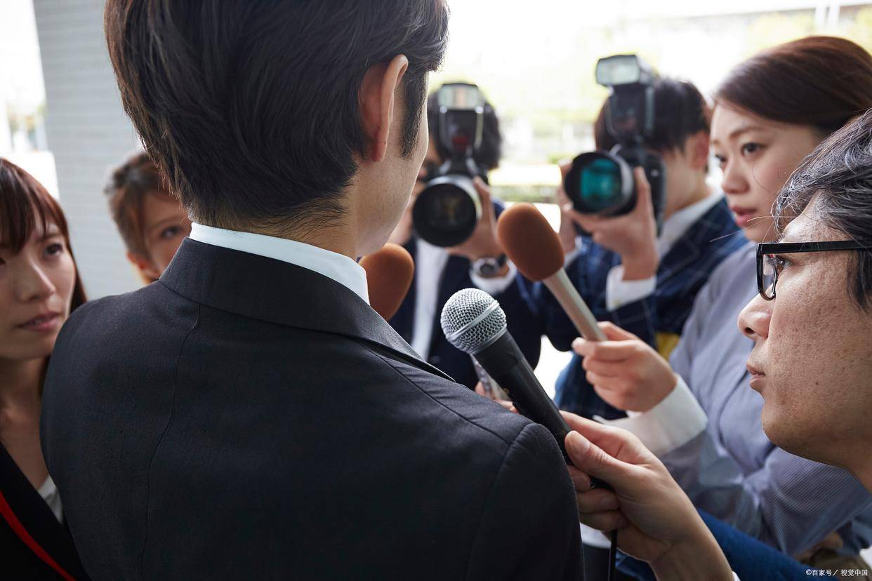 记者证可以自考吗？揭秘新闻记者资格证的获取流程与考试要求