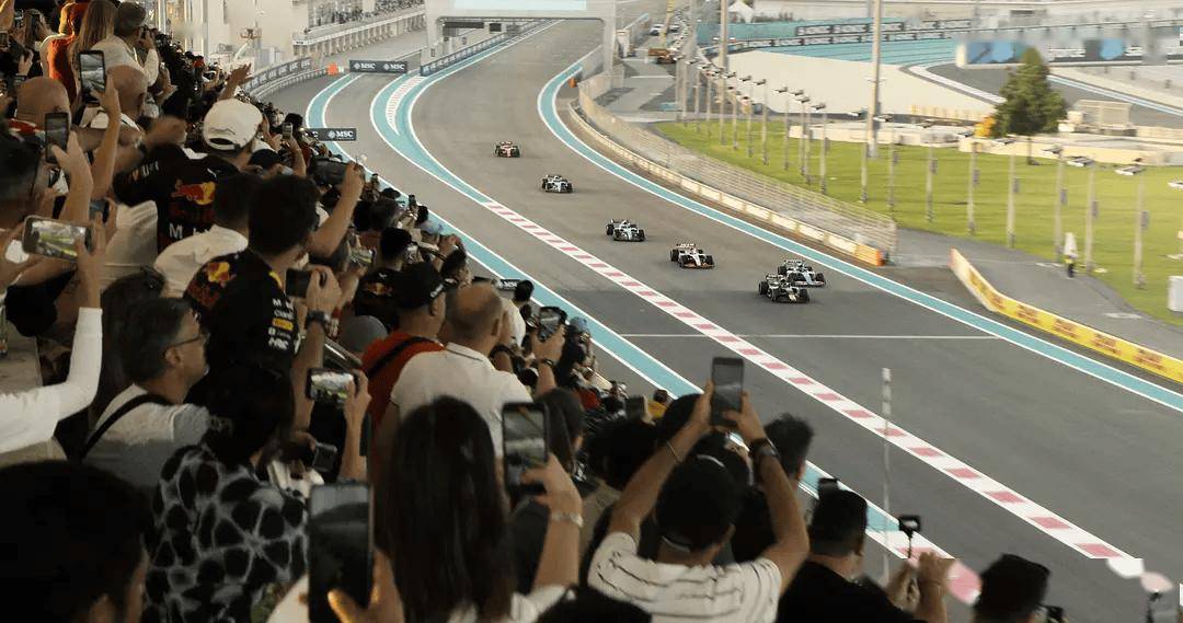 喜欢《F1:狂飙飞车》的理由