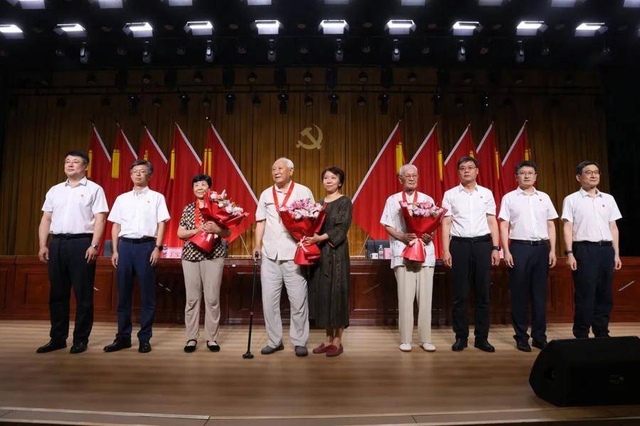 滨州市人民医院召开庆祝中国共产党成立104周年庆祝大会