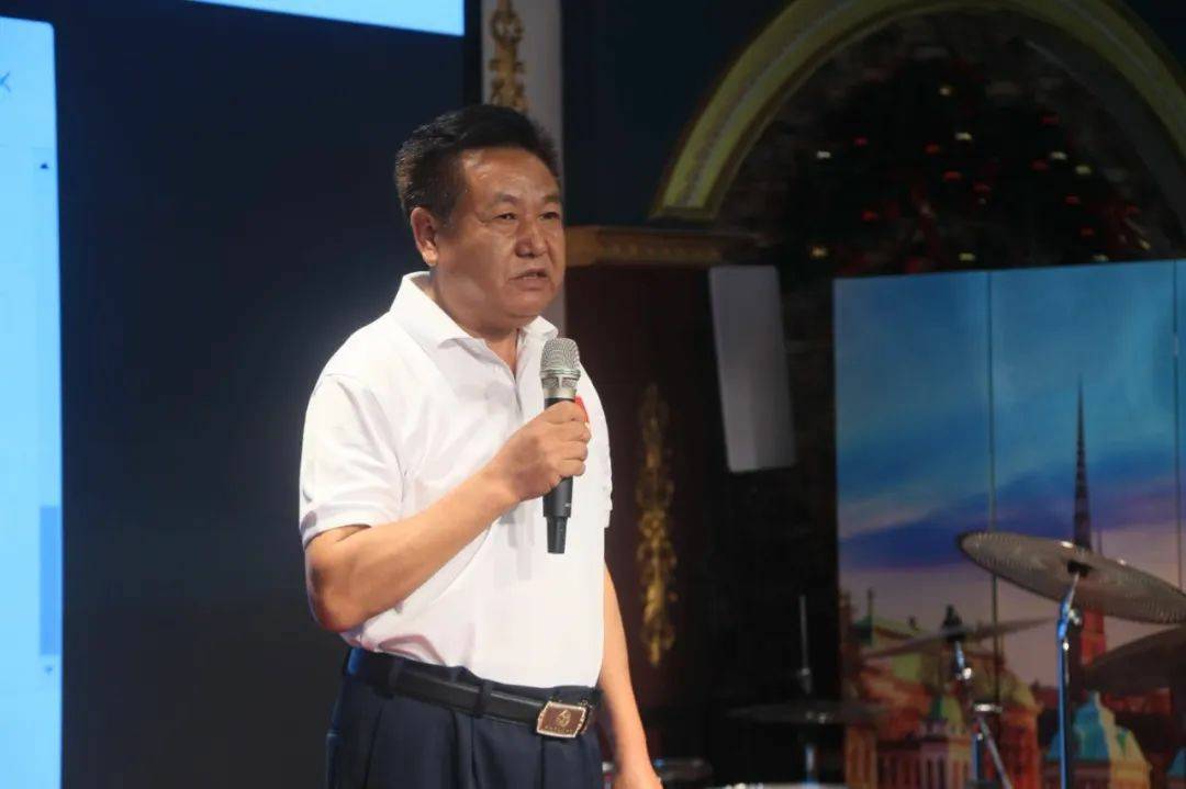 退役军人社区健康交流暨建军98周年庆祝会成功举办