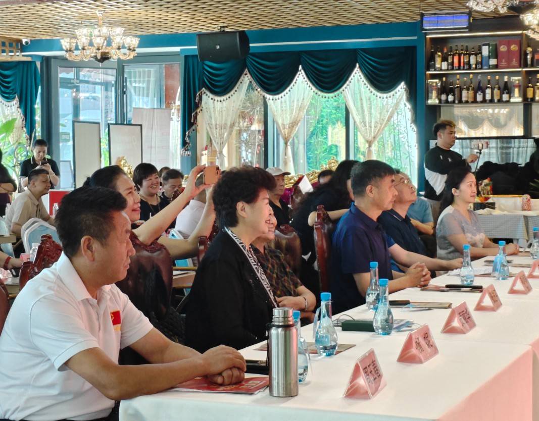 退役军人社区健康交流暨建军98周年庆祝会成功举办