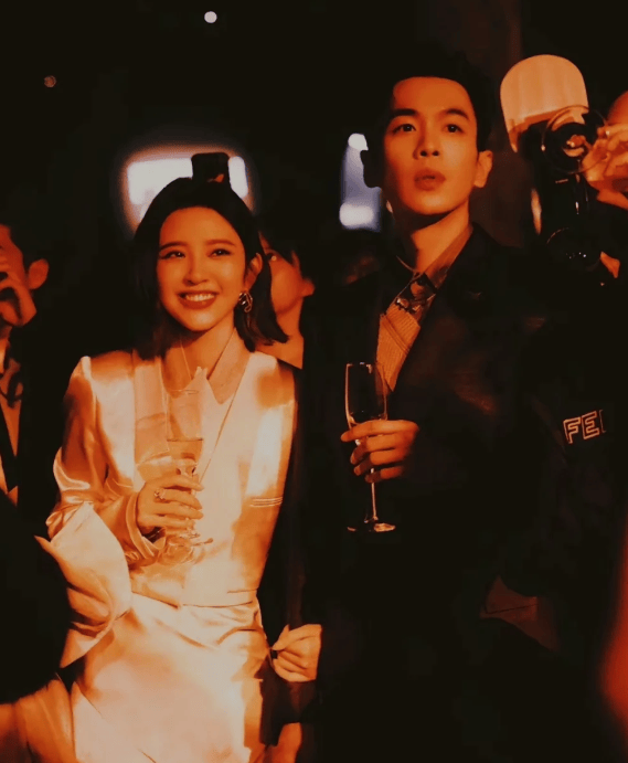 张若昀首提名白玉兰奖,庆余年2获热烈反响