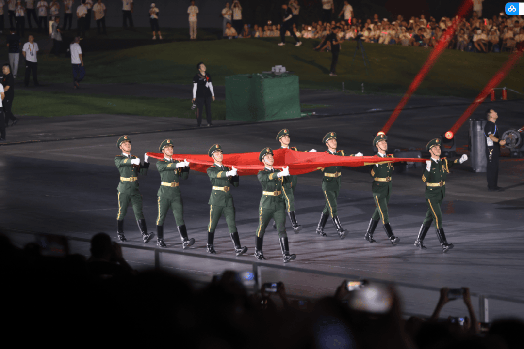 五星红旗入场！中国体育代表团来了