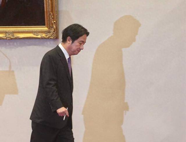 民进党0：32惨败，赖清德决定蛮干，蔡英文出山，大陆有大动作