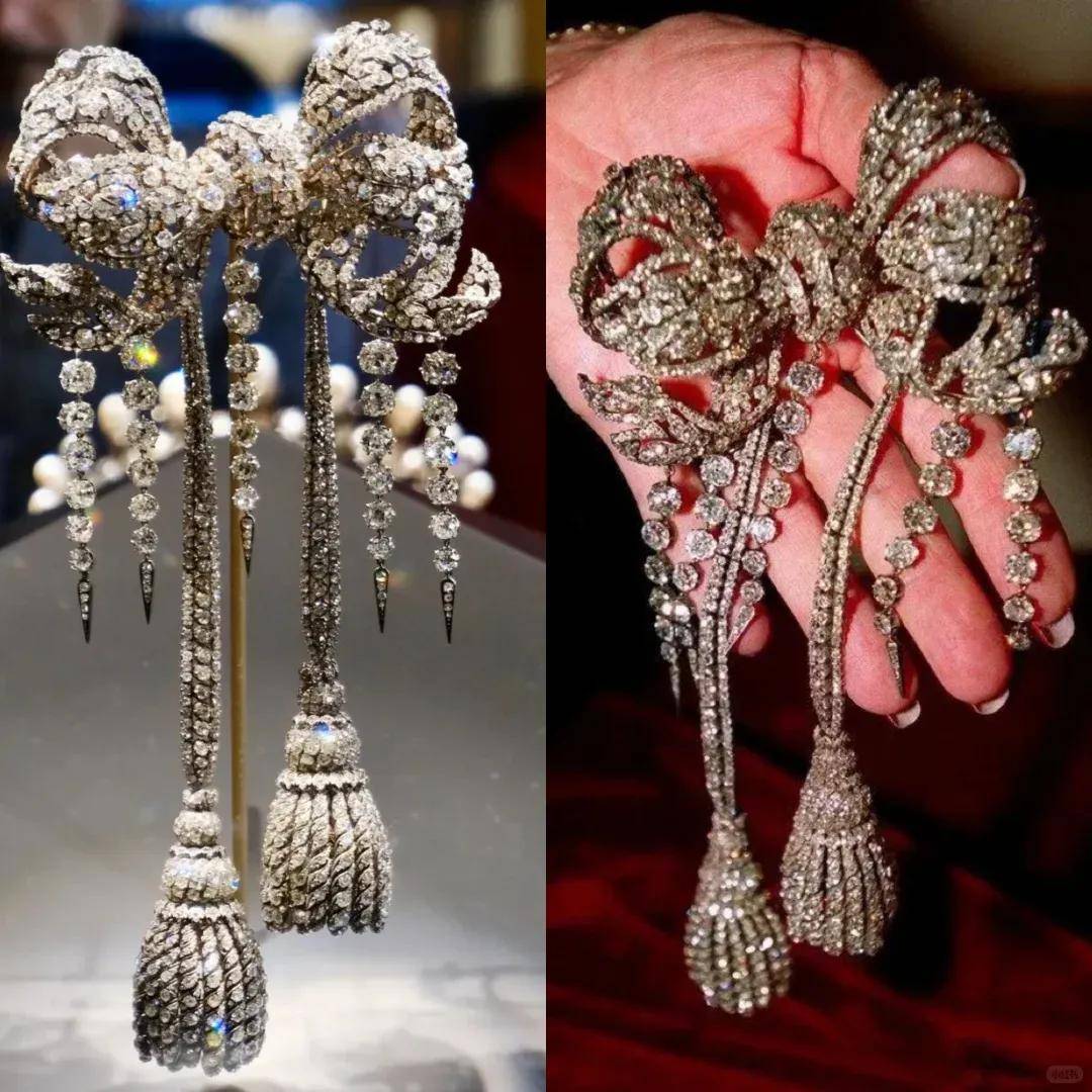 卢浮宫被盗的珠宝中，有拿破仑送给妻子的爱情信物