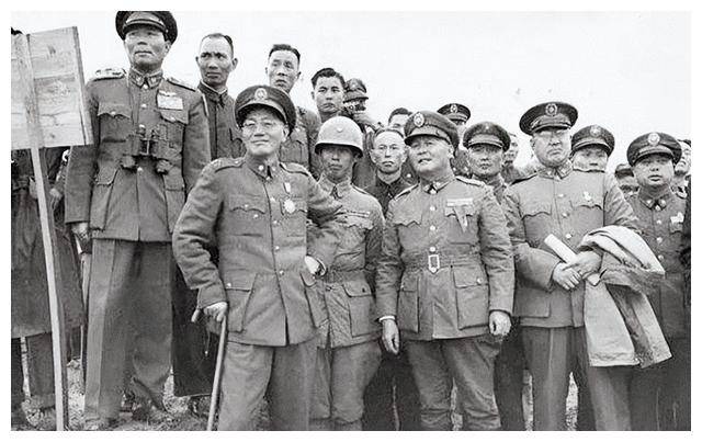 披露：国民党在台湾是怎样把军队玩没的？