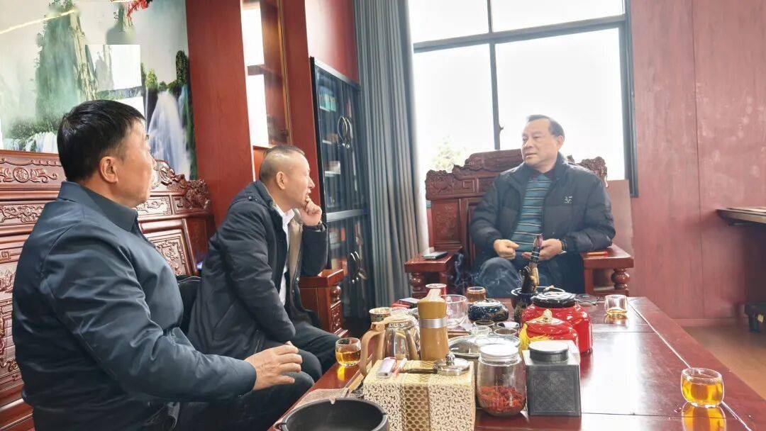 玩农庄，大老板的钱是怎样一步步“化成水”的？