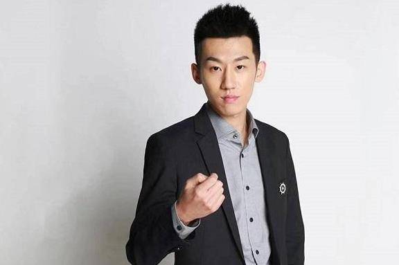 少年丁伟：玩共享单车破产，负债百万女友跑路，后来怎样了？